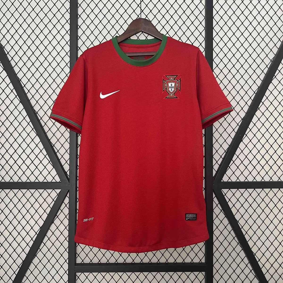 2012 Portugal Home Retro Kit Vintage Shirt Football AAAAJersey Supplier 7