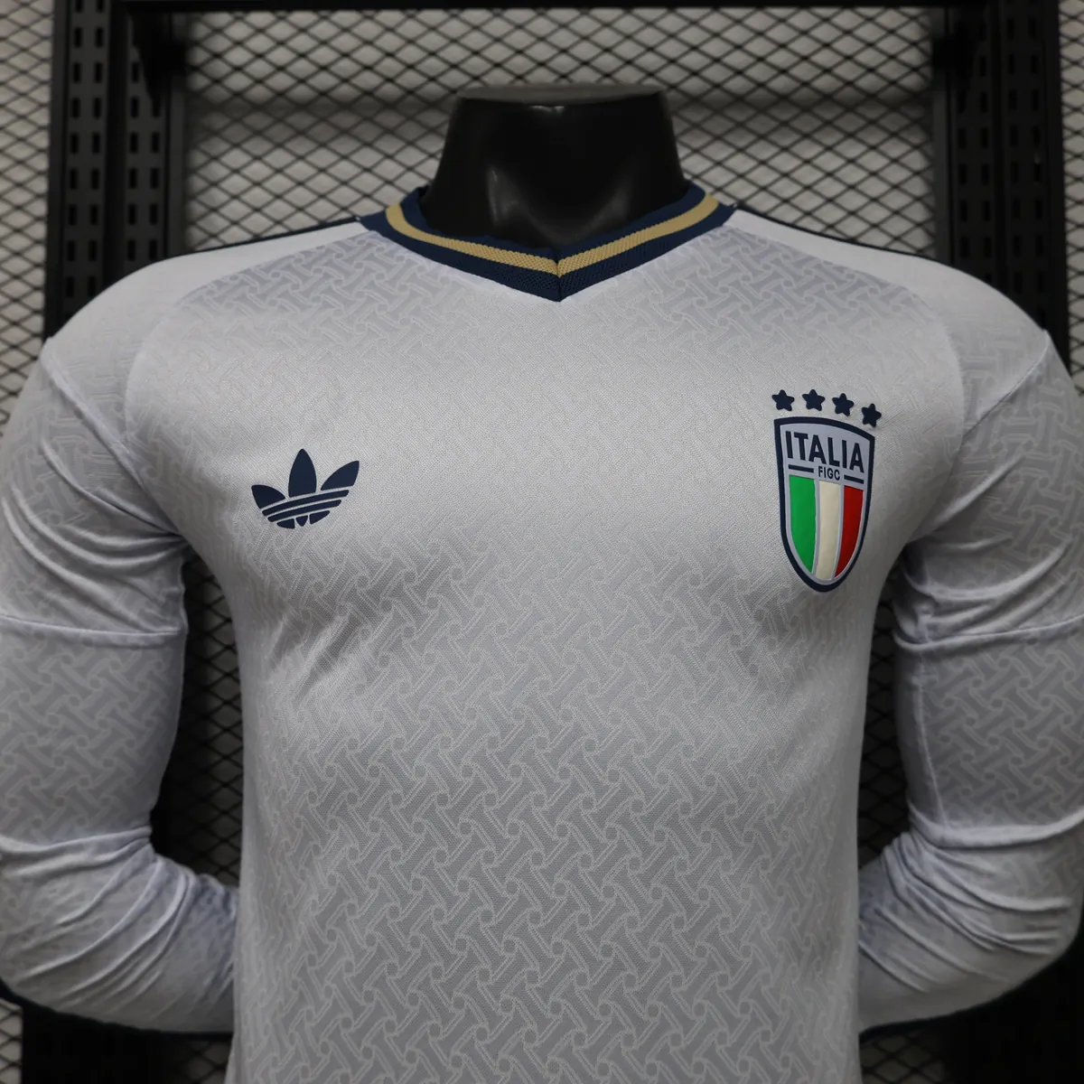 2026 Italy Away Mens Kit Football Player Version Long Sleeve Shirt AAAAJersey Supply Yupoo 9 9