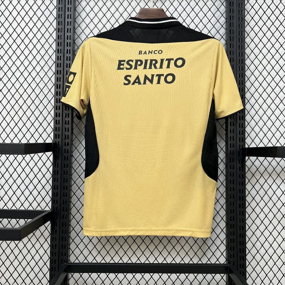 03-04 Sporting Lisbon Away Retro Kit Vintage T-Shirt Soccer AAAAJersey Yupoo 1