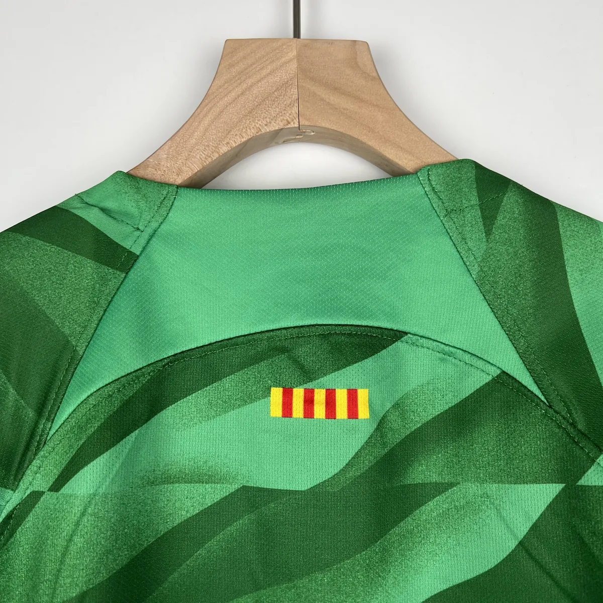 23-24 Barcelona Kids goalkeeper green size 16-28 7