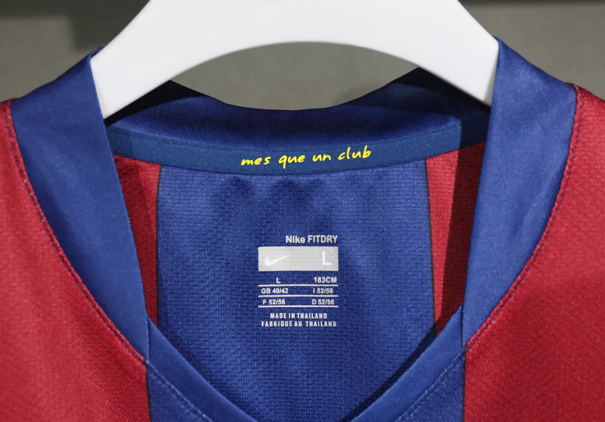 07-08 Barcelona Home Retro Kit Vintage Player Version Sino Shirt AAAAJersey Dropship Yupoo 4