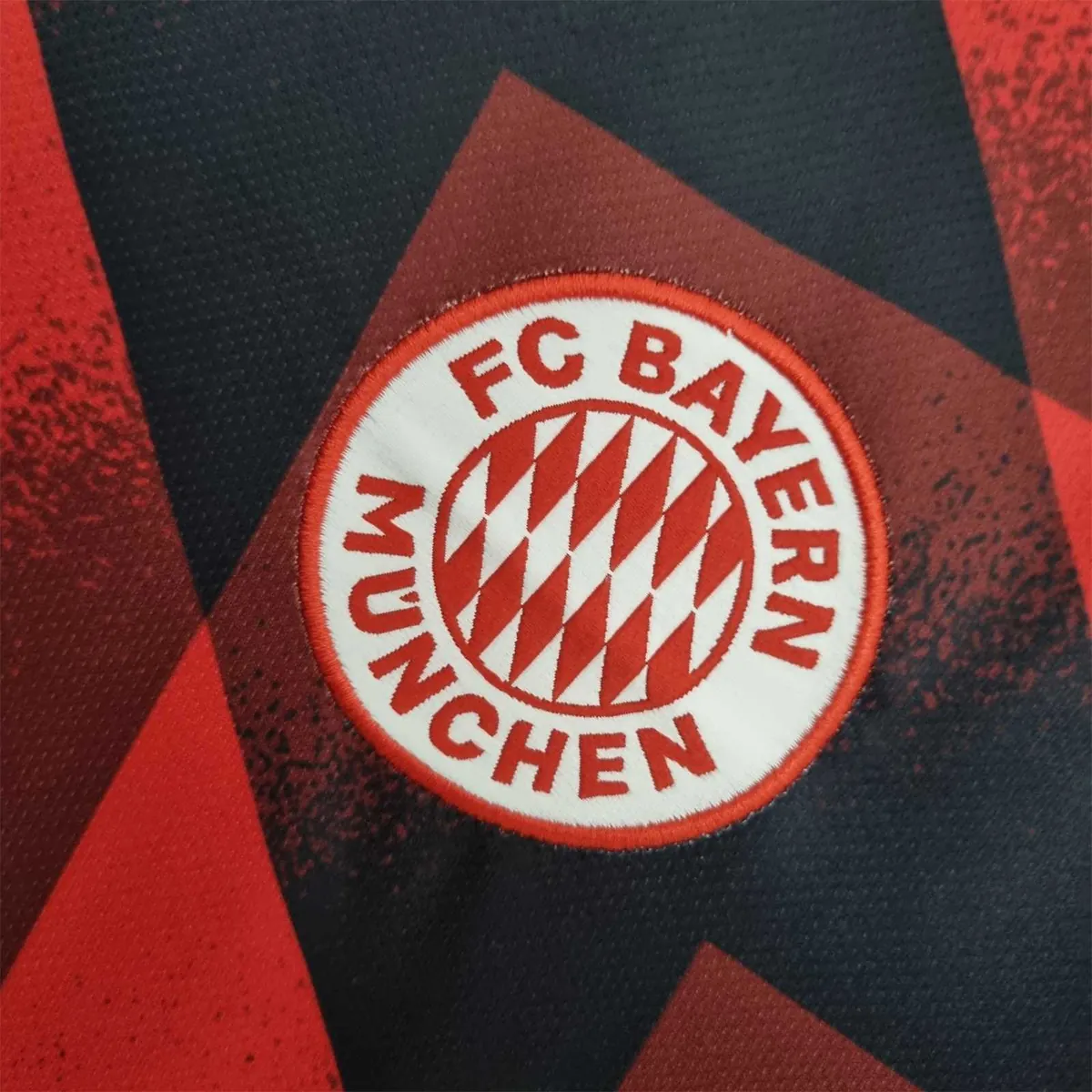 22-23 Bayern training kit red geometric pattern 3