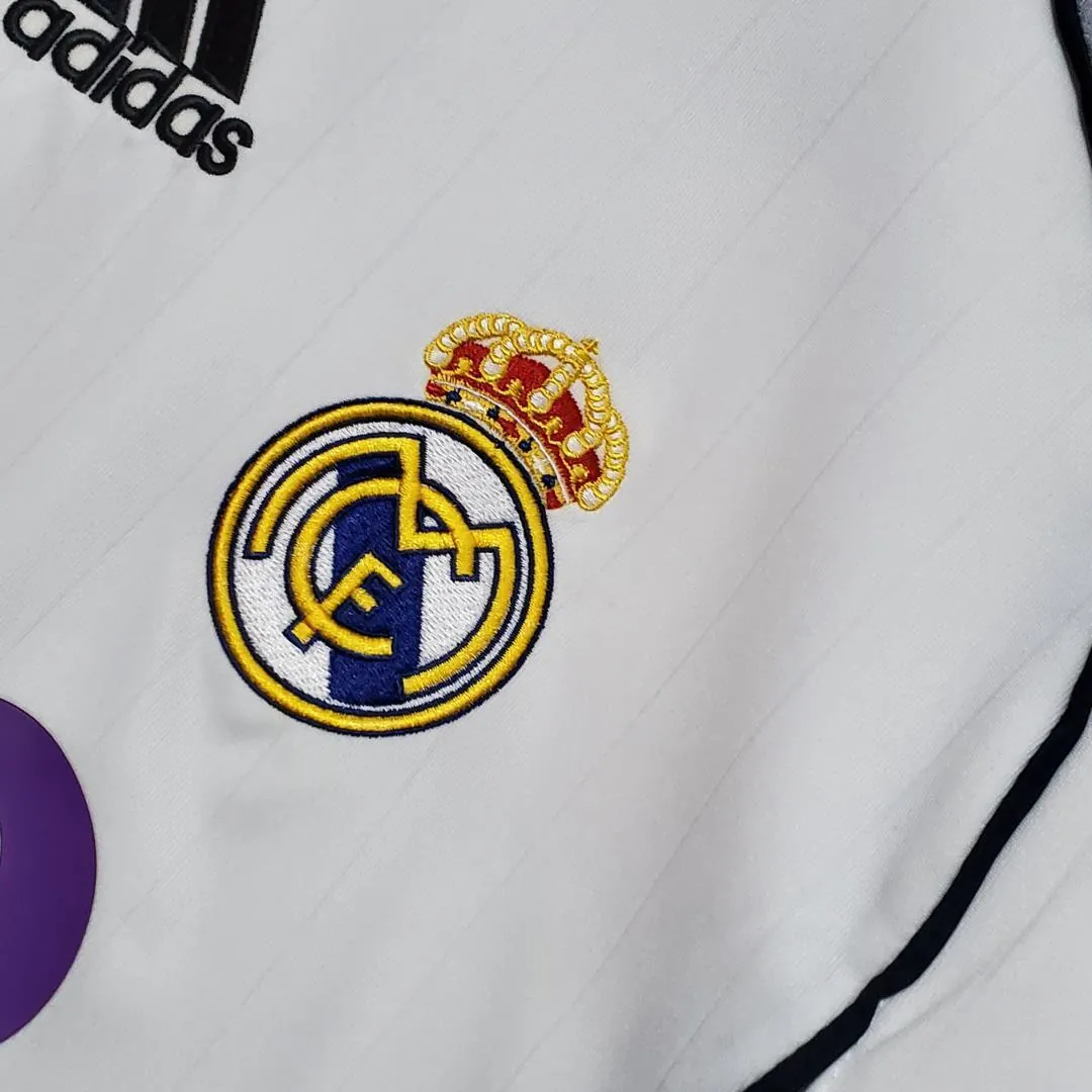 06-07 Real Madrid home long sleeve 1