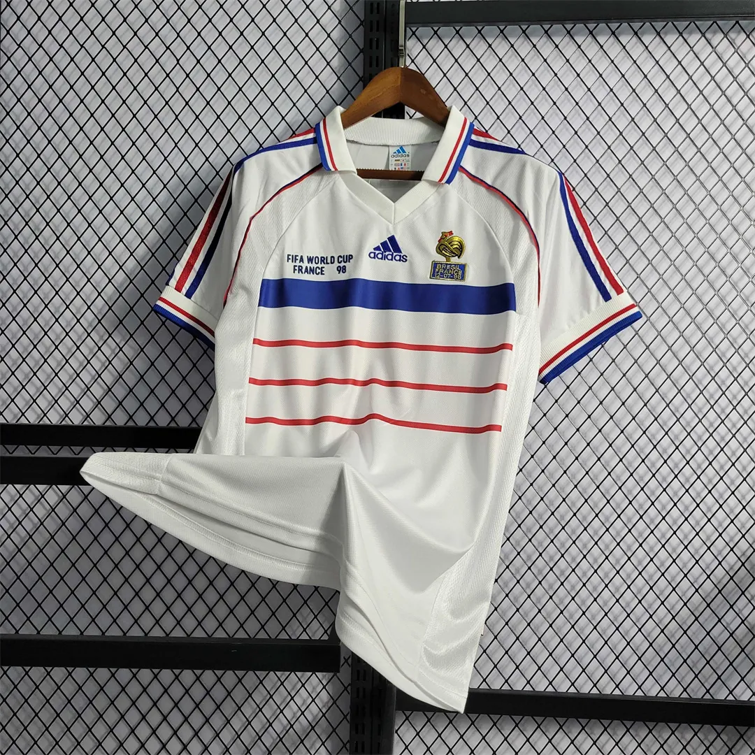 1998 France away white 7
