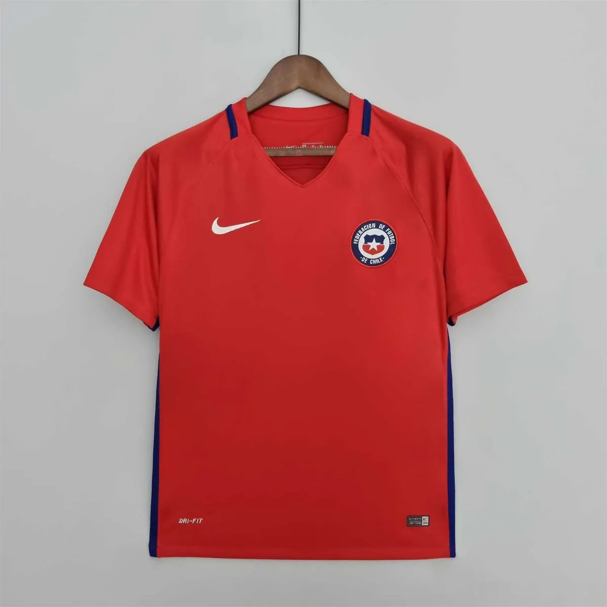 16-17 Chile home 10