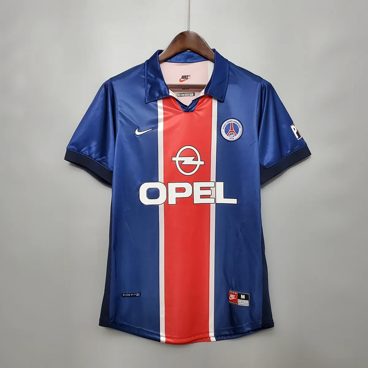 98-99 PSG home 12