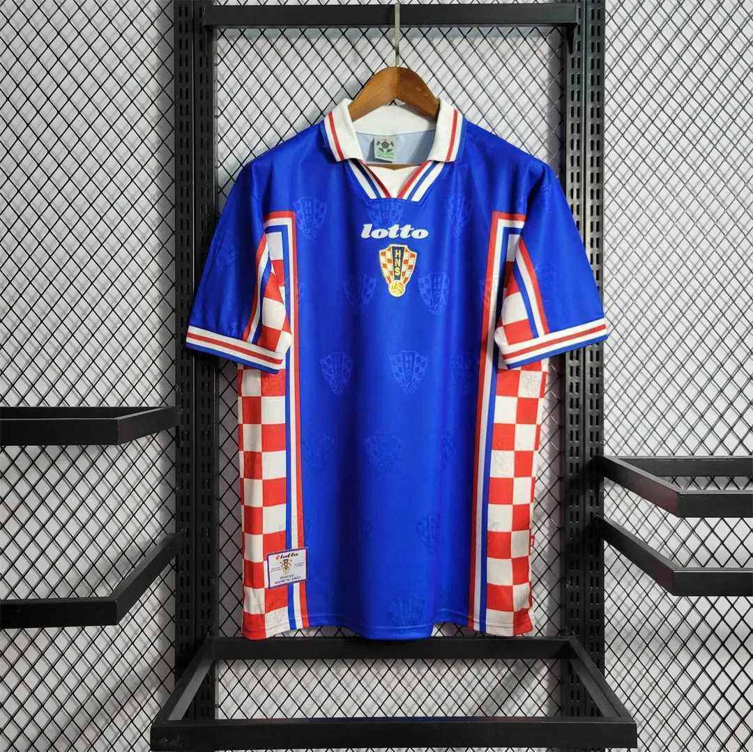 1998 Croatia home 4