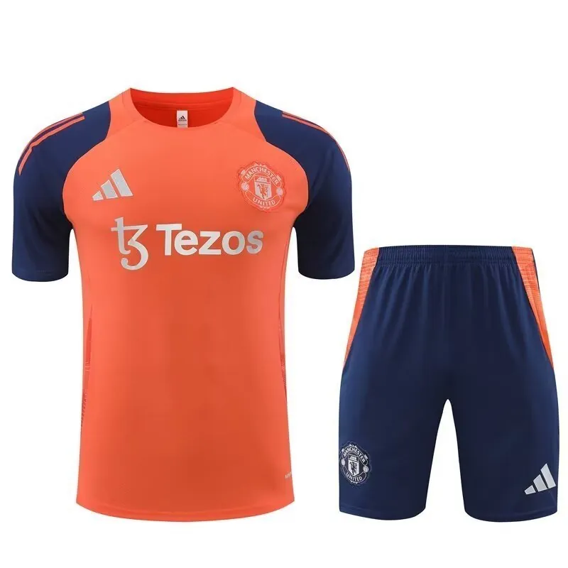 24-25 Manchester United Training Soccer Jerseys Football Shirts 3