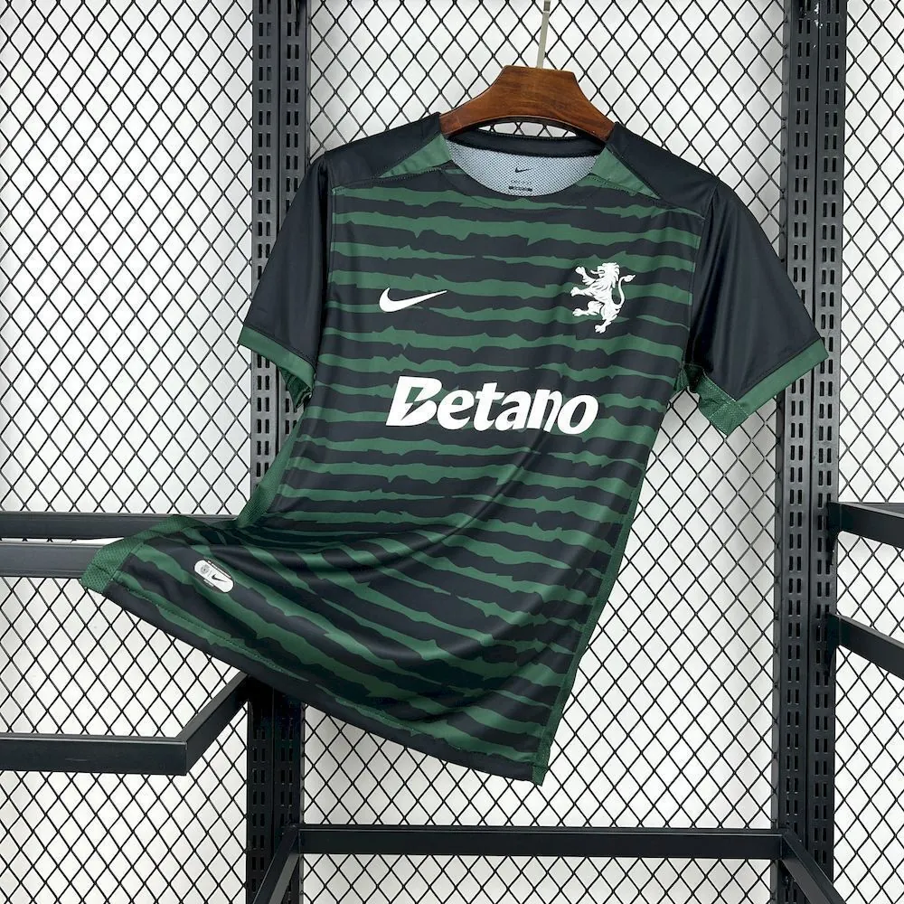25-26 Sporting Lisbon Goalkeeper Kit Football Uniform Black Shirt AAAAJersey Supply Yupoo 5
