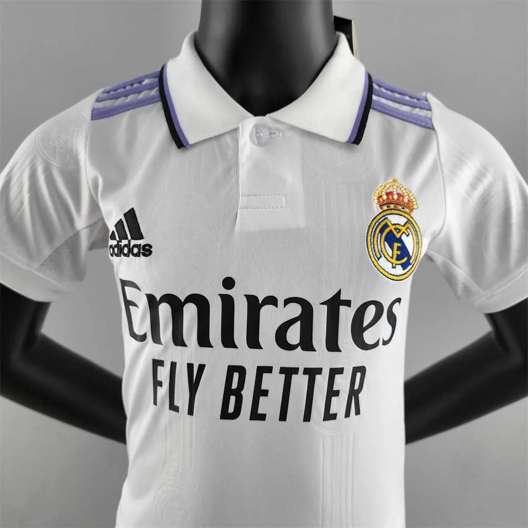 22-23 Real Madrid home kids kit 10