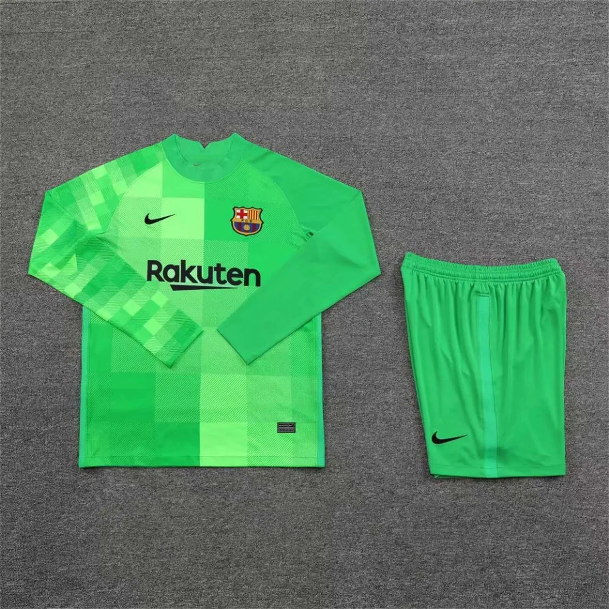 21-22 Barcelona green goalkeeper long sleeve 7