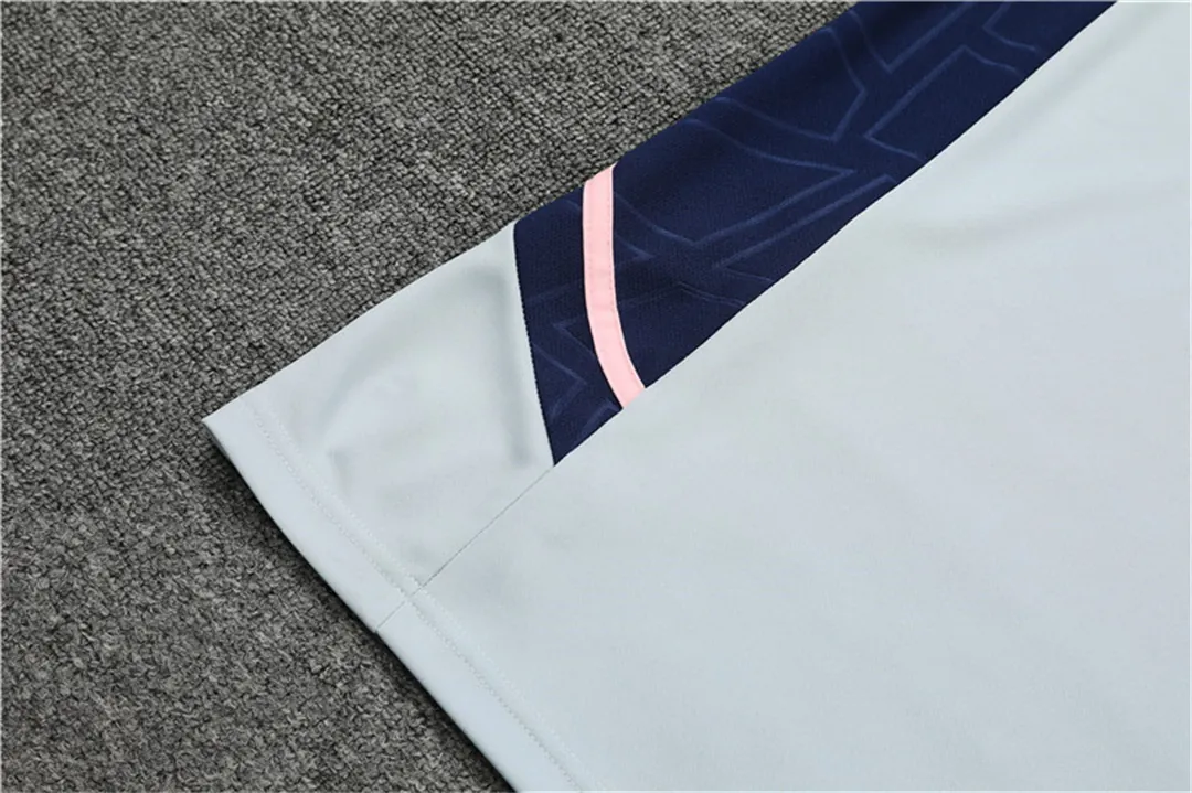 22-23 Arsenal training suit gray 3