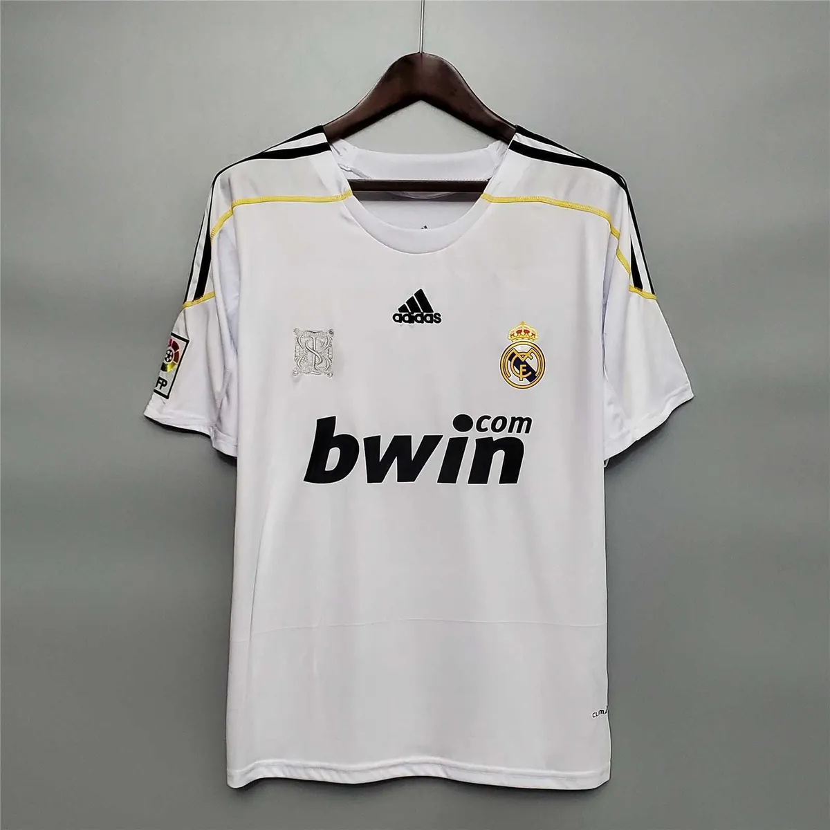 09-10 Real Madrid home - 4 9