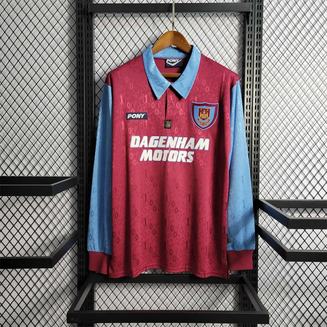 95-97 West Ham home Long Sleeves 10