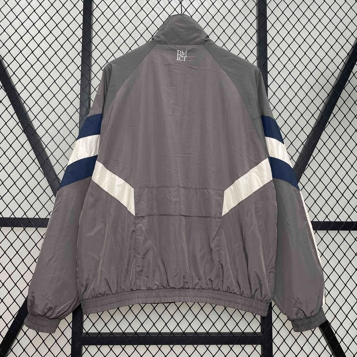 24-25 Real Madrid Grey Windbreaker Jacket AAAAJersey Supplier Yupoo 1
