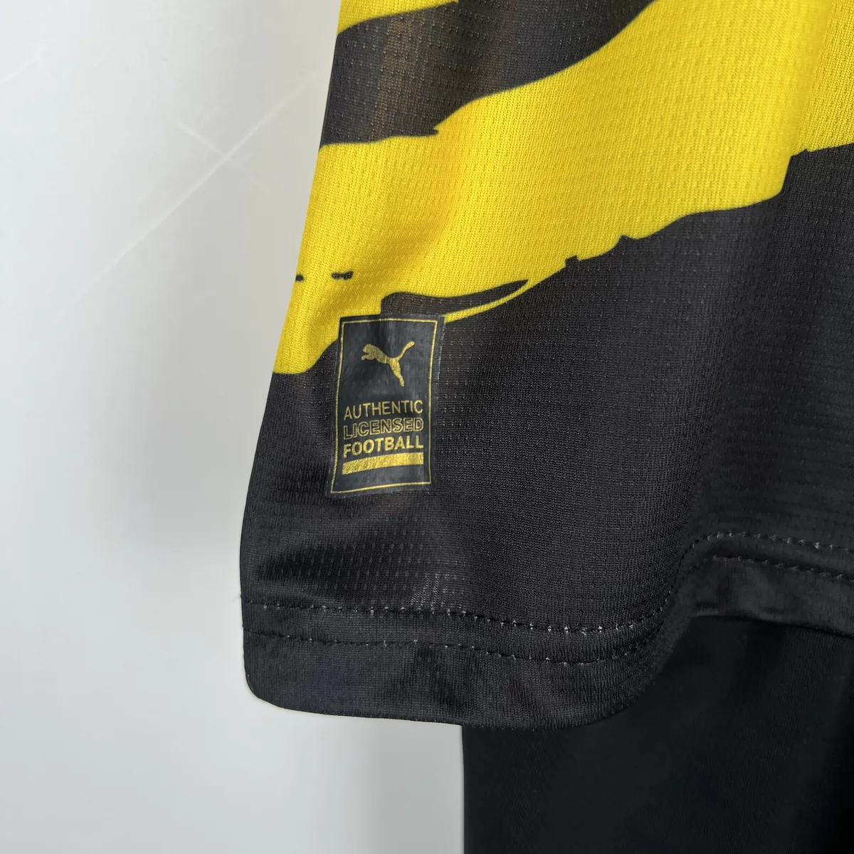 23-24 Kids Dortmund home size 16-28 Soccer Jersey 4