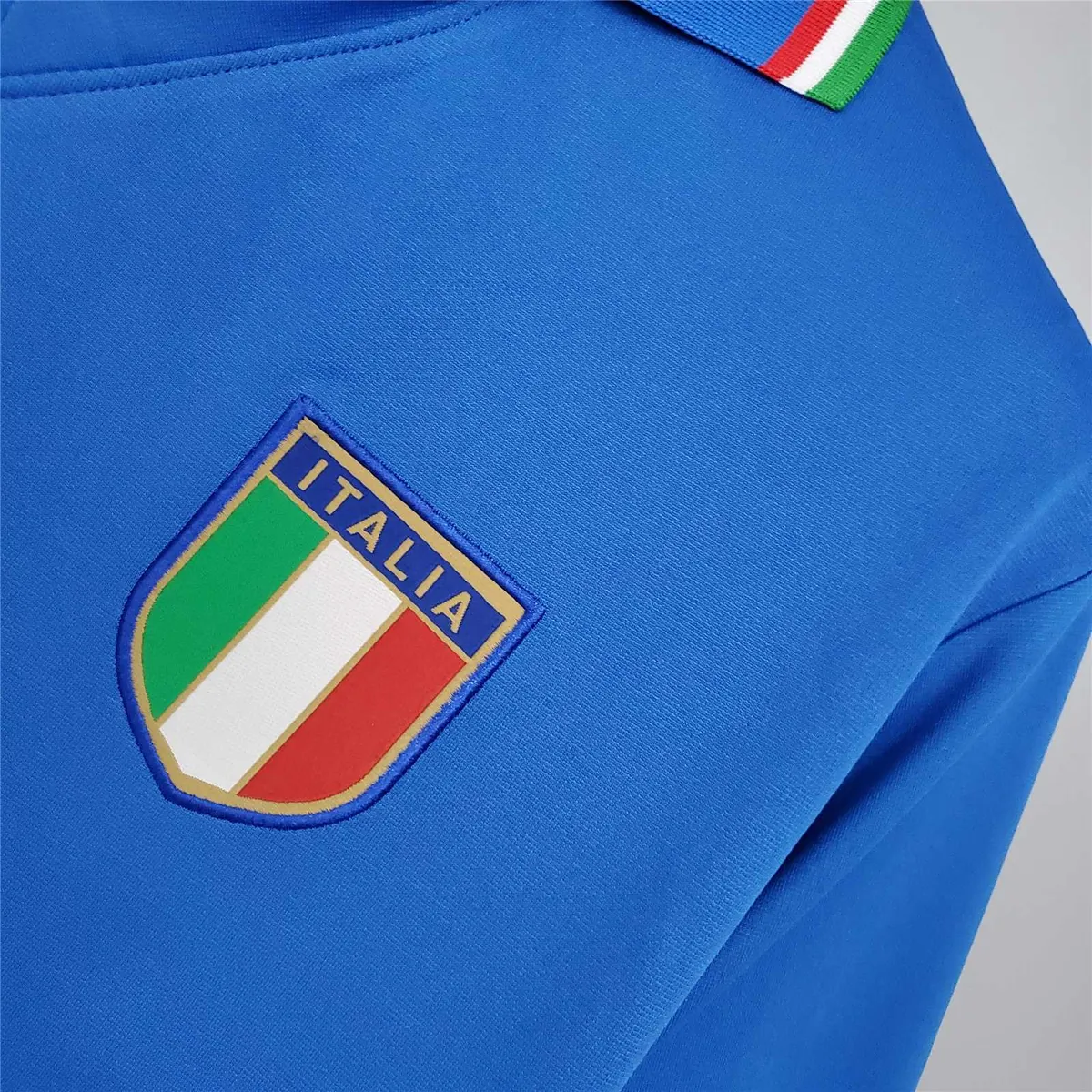 1982 Italy home 6