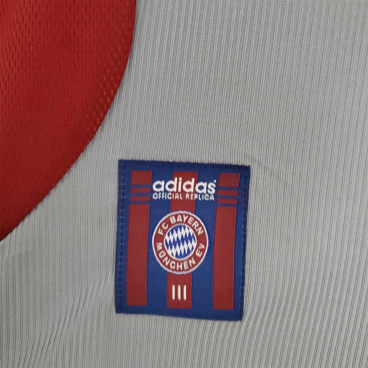 98-99 Bayern Munich away 7