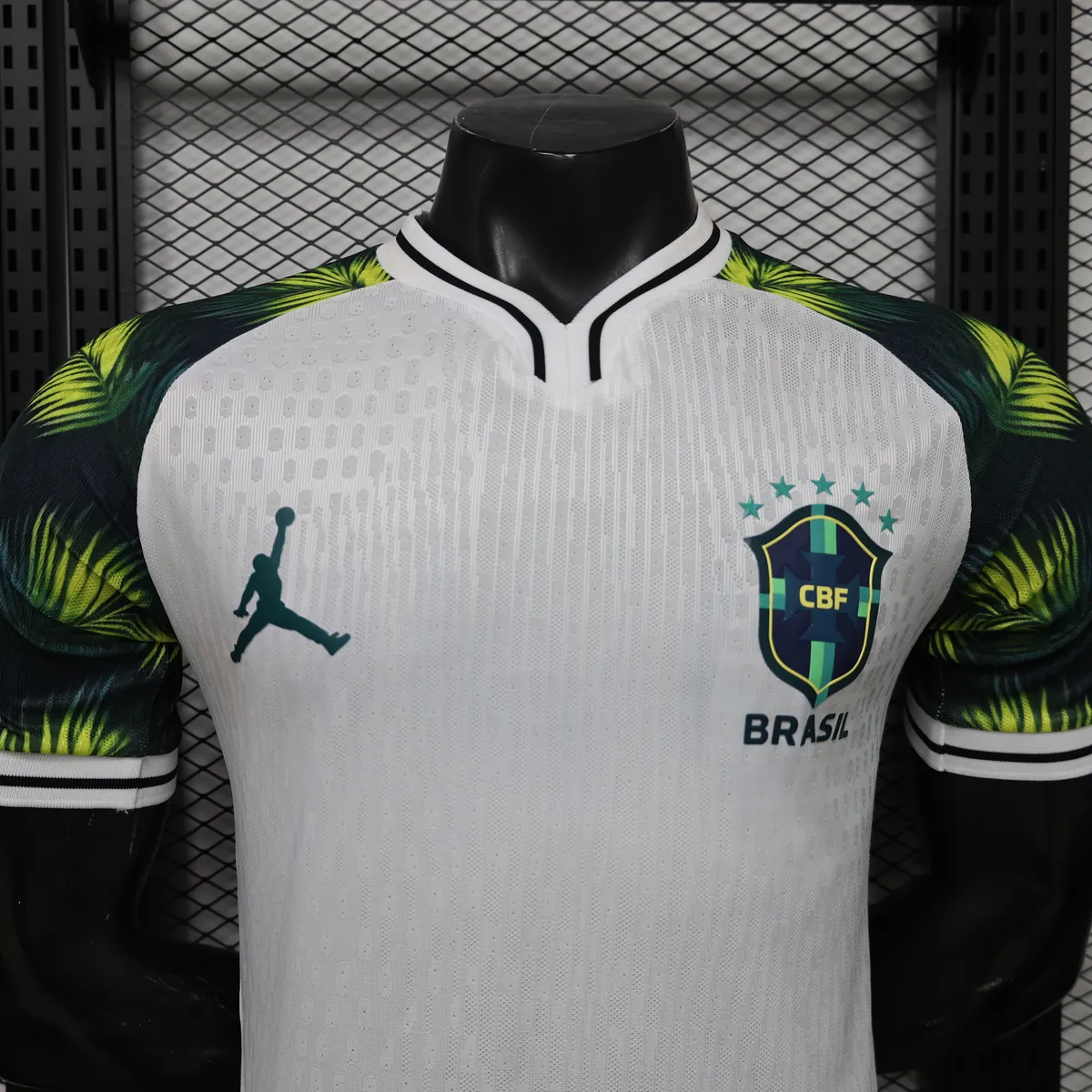 26-27 Brazil Mens Special Edition White Soccer Player Version T-Shirt AAAAJersey Supply Yupoo 8 6
