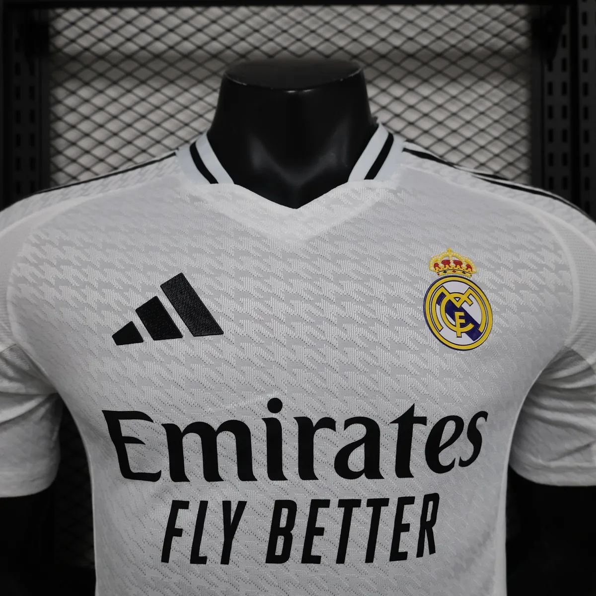 24-25 Real Madrid Home Kit Player Version Shirt With All Kind of Badges Soccer AAAAJerseys Yupo 8