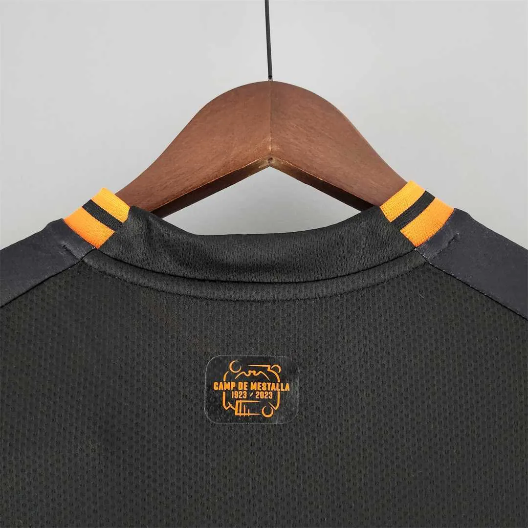 22-23 Valencia away 4