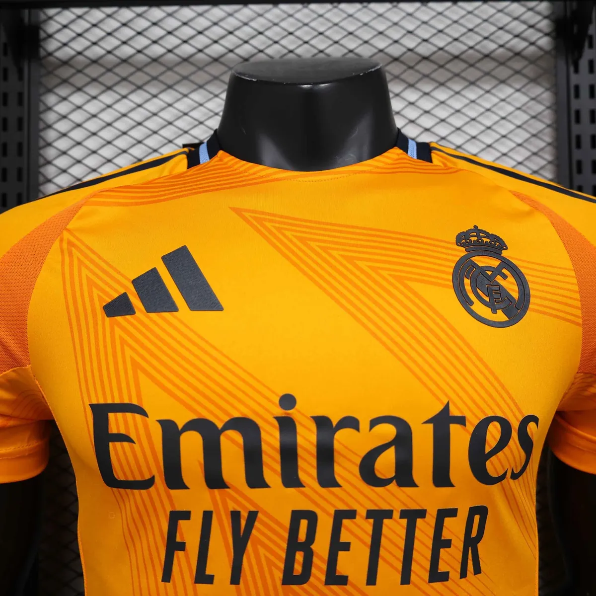 24-25 Real Madrid Away Kit Player Version Shirt AAAAJersey Wholesale Yupoo 3