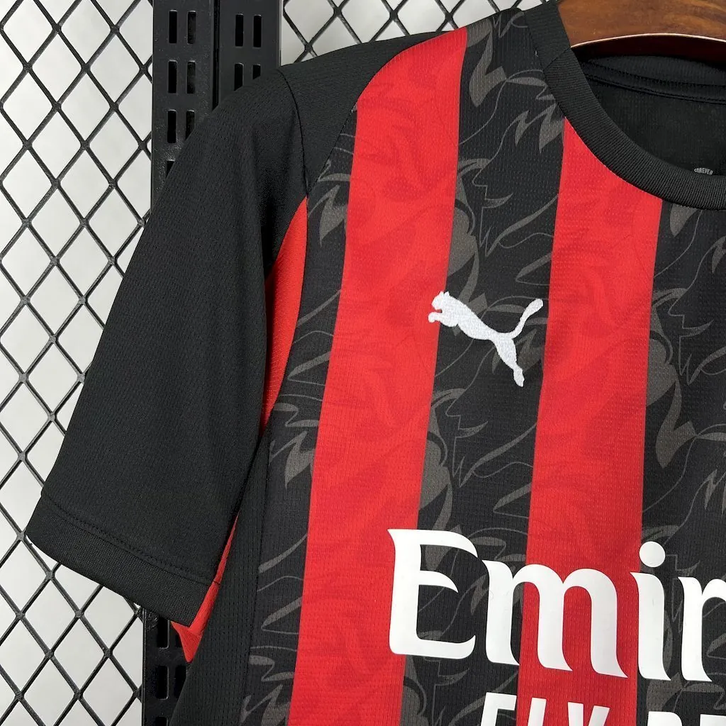 25-26 AC Milan Home Kit Soccer Uniforms AAAAJersey Supply Yupoo 1