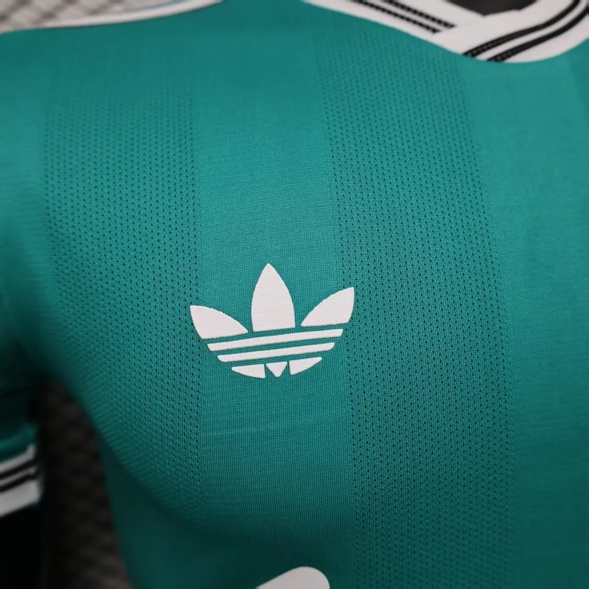 25-26 Liverpool Third Away Kit Player Version Green Shirt Football Summer Clothing AAAAJersey Yupoo 8
