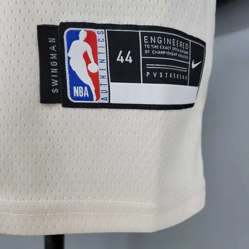 MIDDLETON#22 Bucks Beige 5