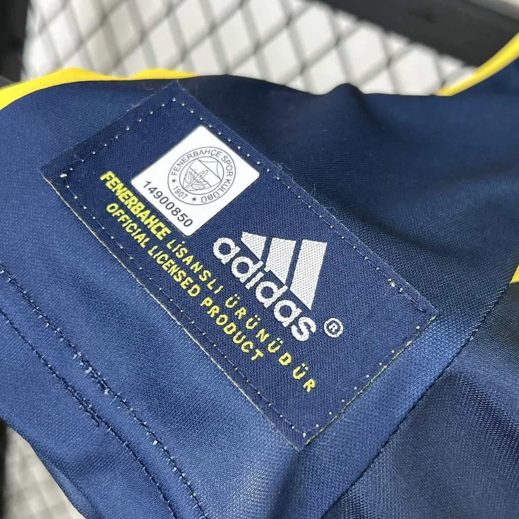 07-08 Fenerbahce Home Retro Kit Vintage Shirt AAAAJersey Dropship Yupoo 5