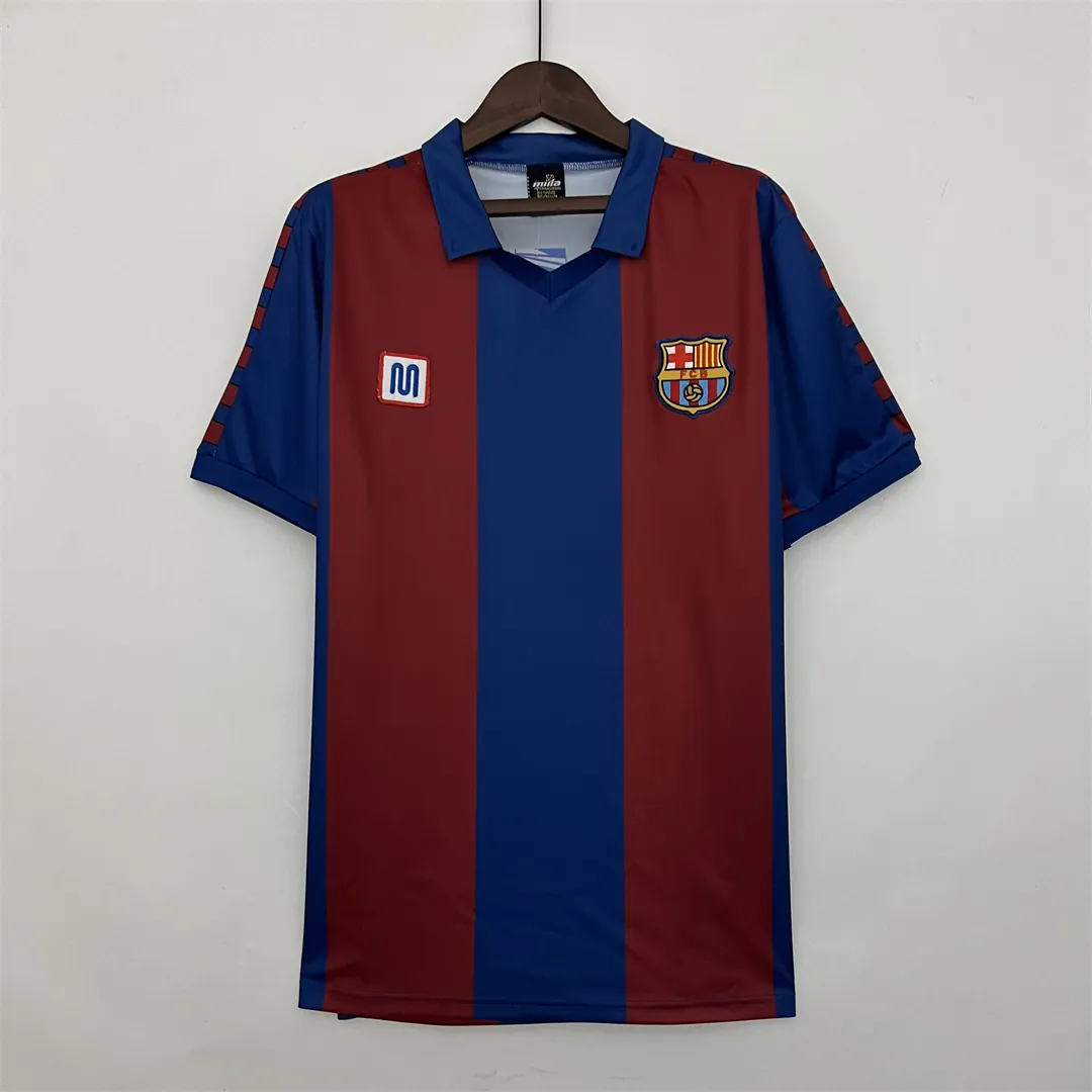 80-82 Barcelona home 8