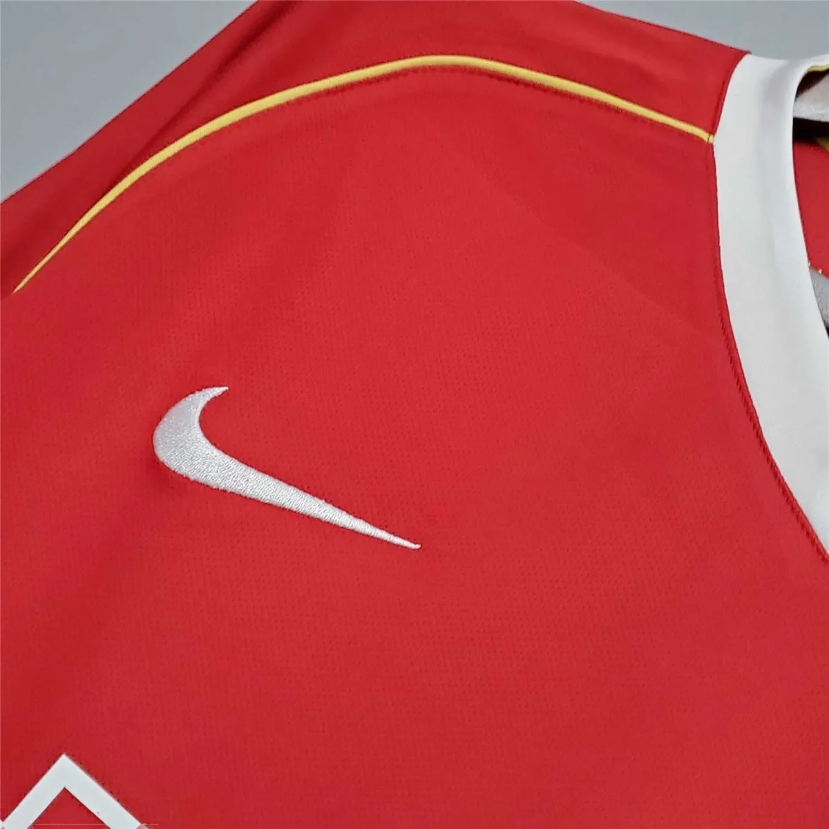 06-07 Manchester United home long sleeve 7