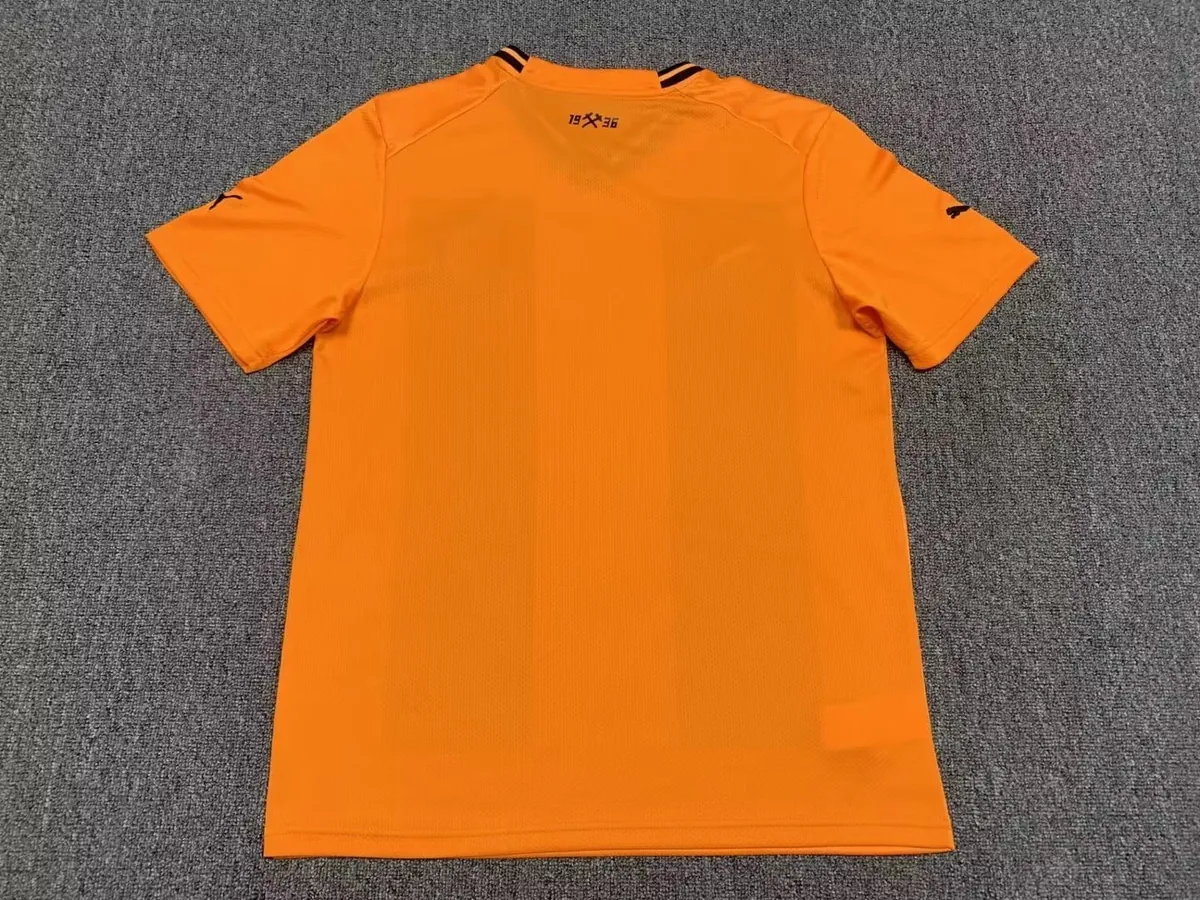 22-23 Shakhtar Donetsk home 1