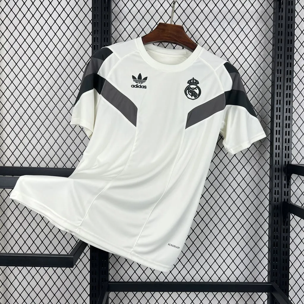 24-25 Real Madrid OG White Special Edition T-Shirt AAAAJersey Supplier Yupoo 5