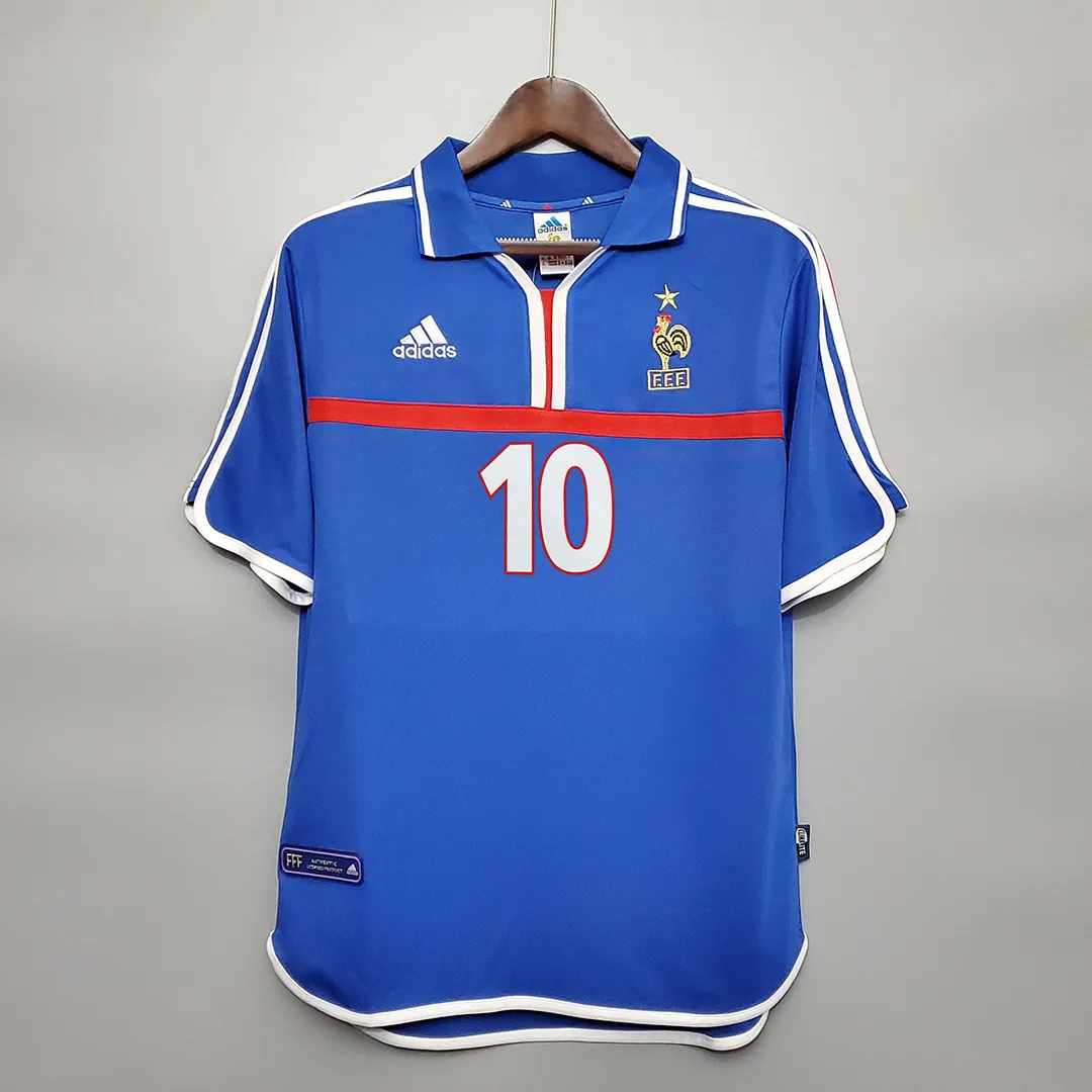 2000 France home 12