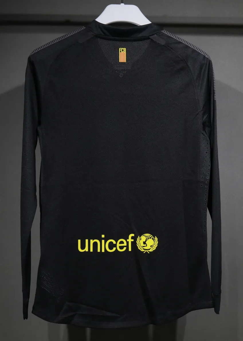 11-12 Barcelona Away Retro Kit Vintage Player Version Sino Shirt AAAAJersey Dropship Yupoo 5