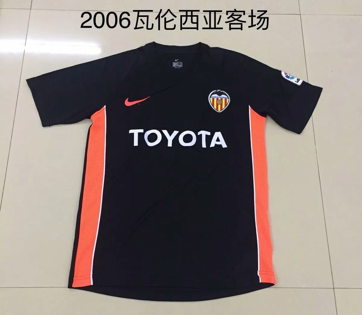 05-06 Valencia away black 2