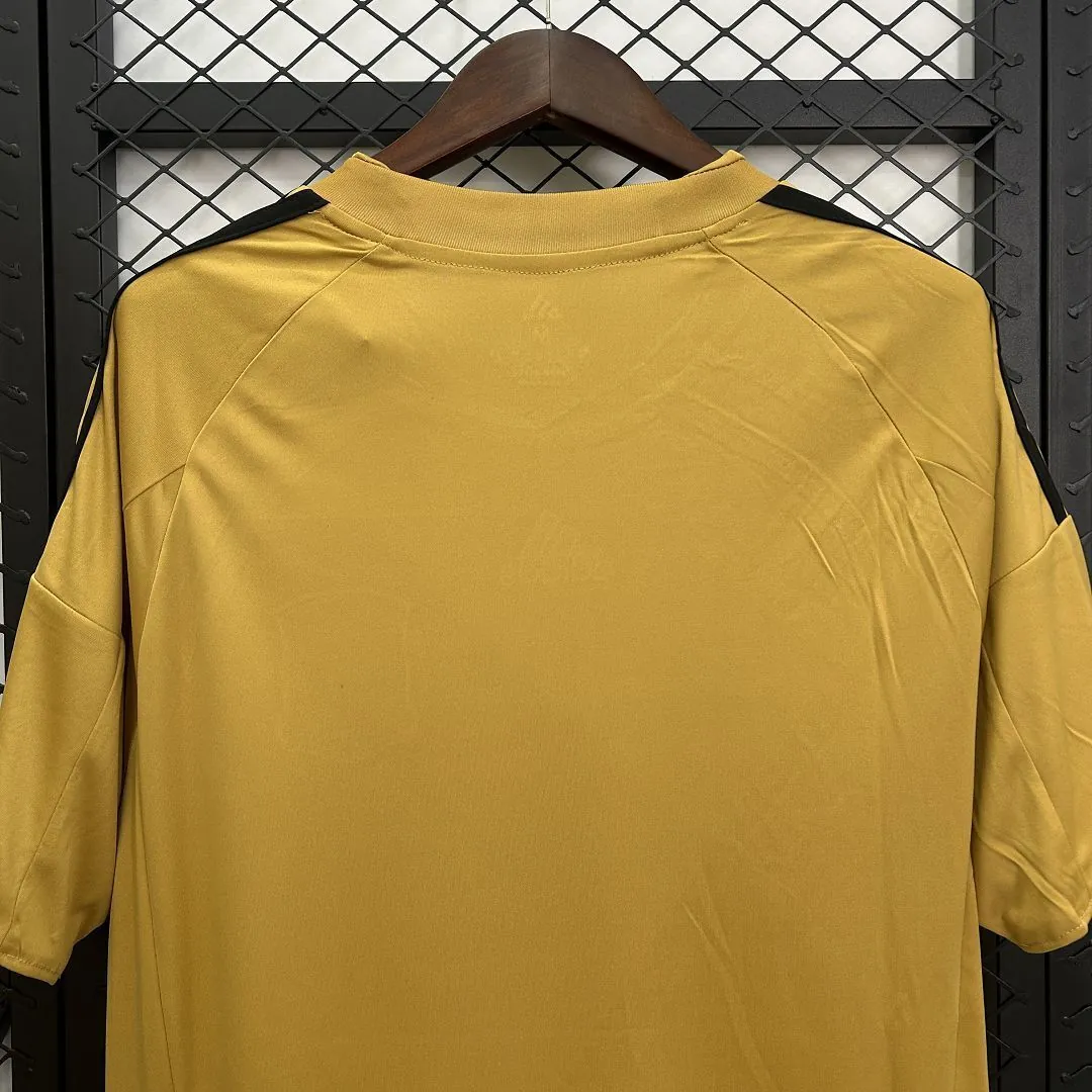 2008 Spain Away Retro Kit Vintage Shirt AAAAJersey Supply Yupoo 1