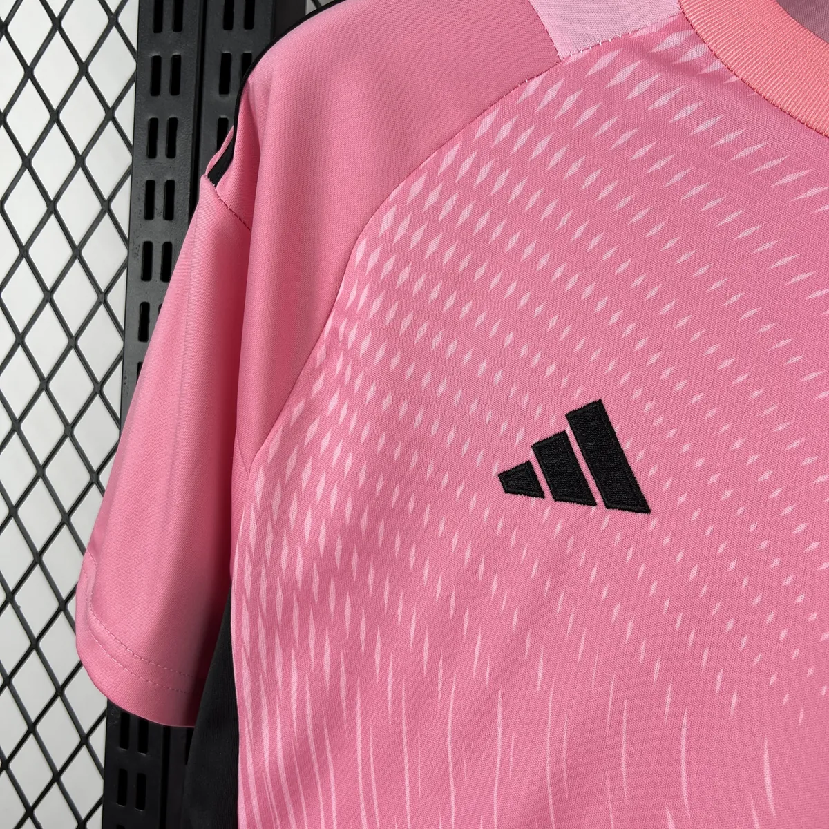 2026 Colombia Mens Pre-Match Pink Kit World Cup T-Shirt Football AAAAJersey Supply Yupoo7 1