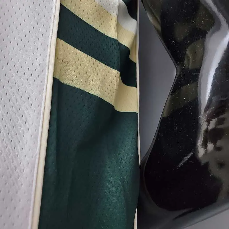 2021 HOLIDOAY#21 BUCKS Home White 1