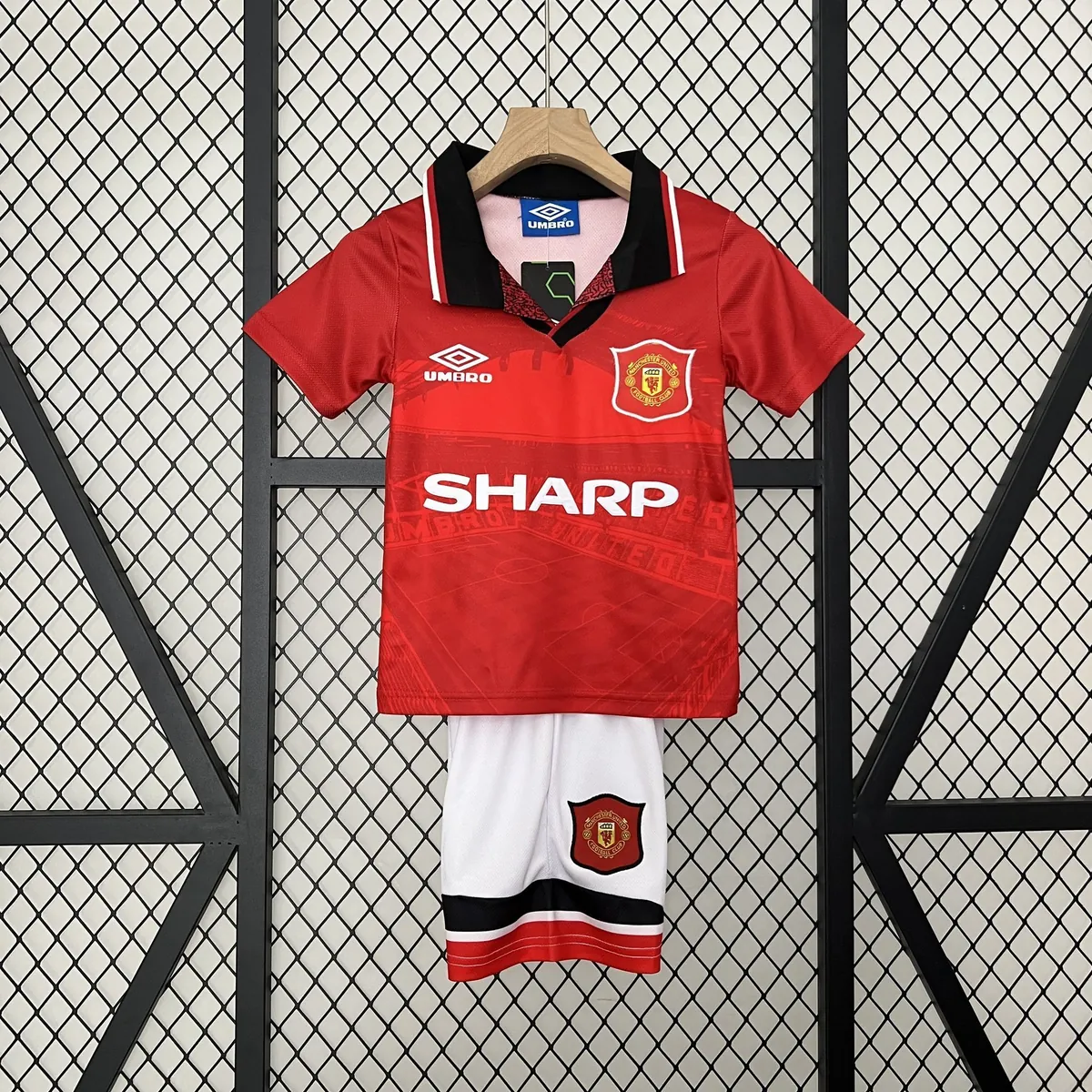 94-96 Manchester United Home Retro Kid Kits Youth Apparels AAAAJersey Wholesale Yupoo 8