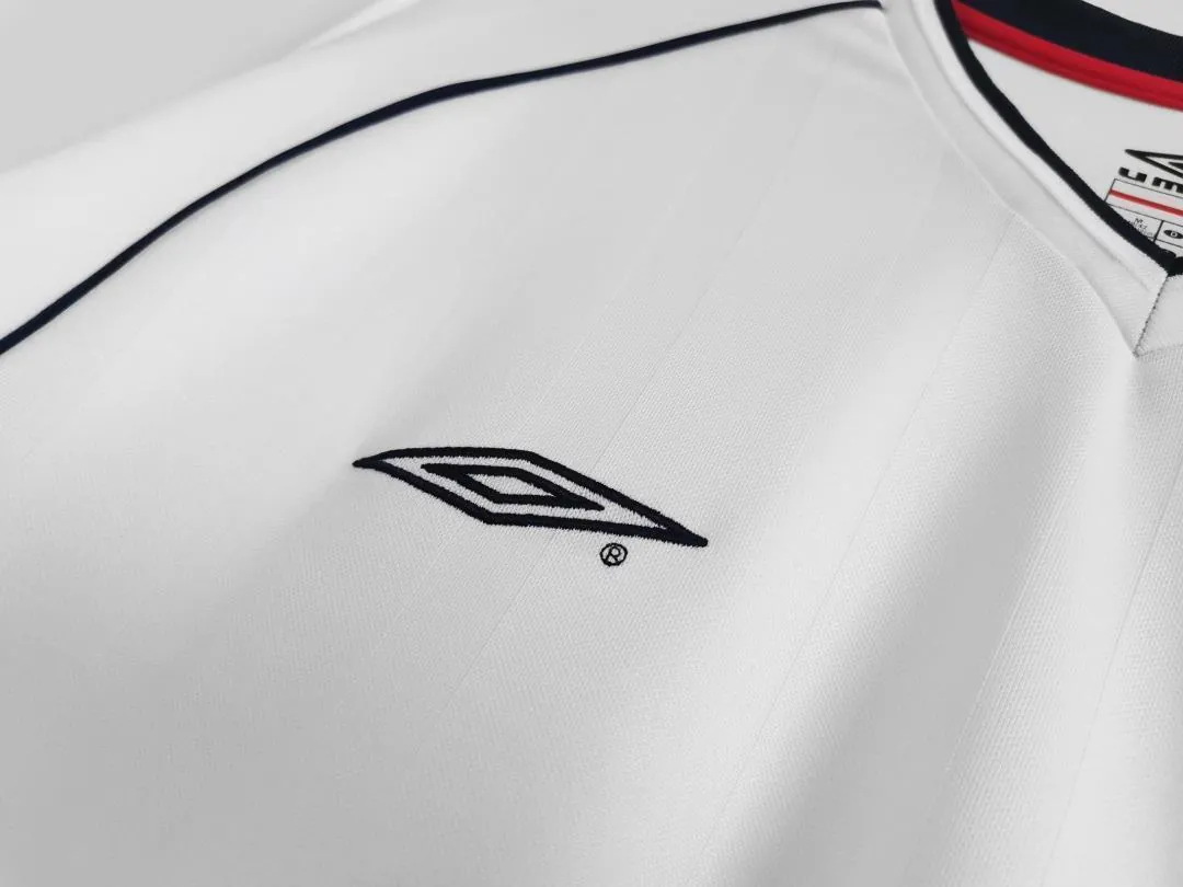 2002 England home long sleeve 7