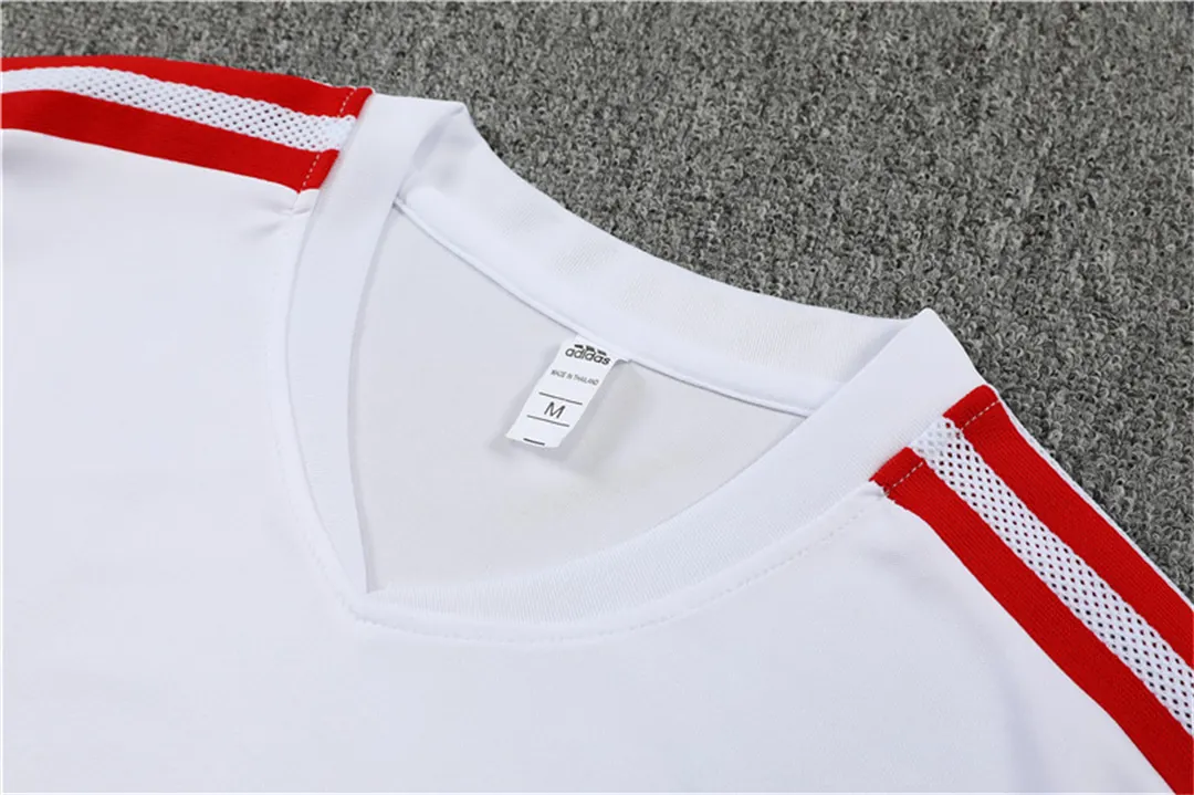 22-23 Bayern Training Kit White 5