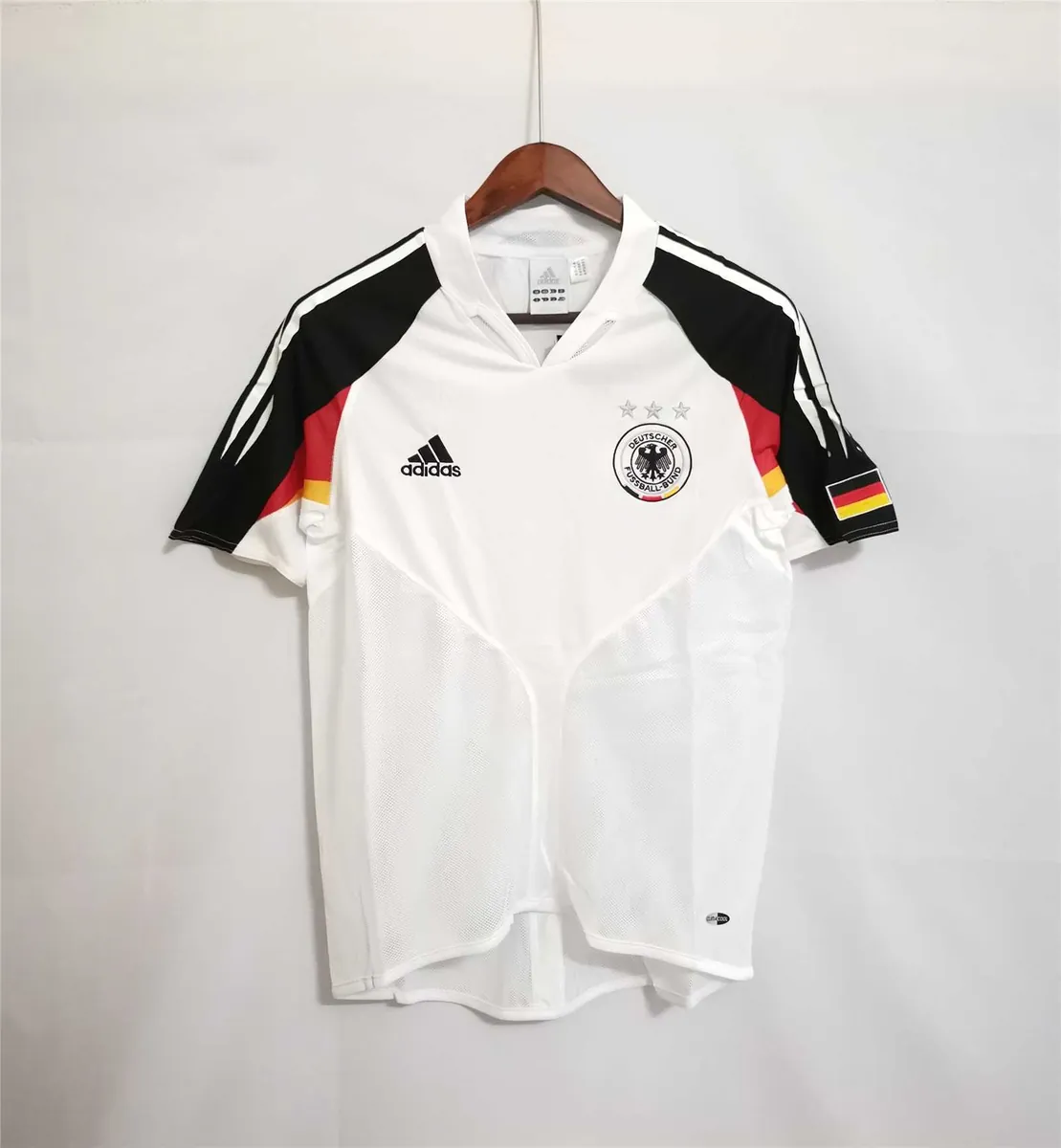 2004 Germany home white 11