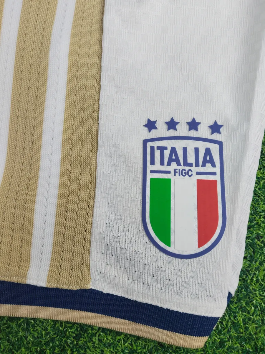 2026 World Cup Italy Home Kid Kits Player Version Children Sets AAAAJersey Supplier Yupoo 3