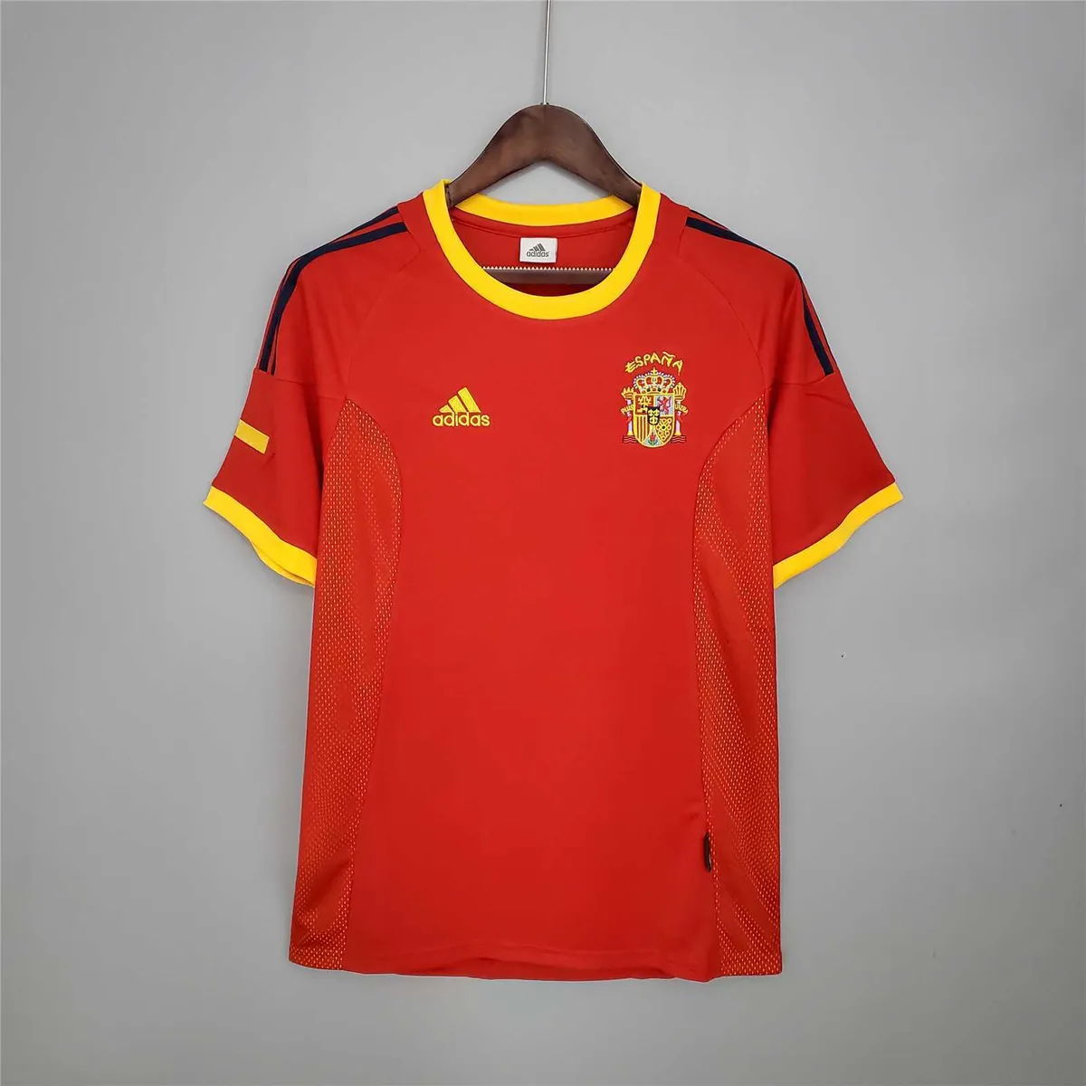 2002 Spain home red 9