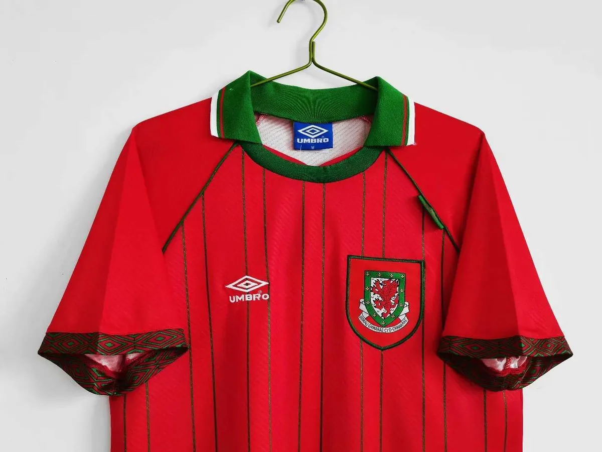94-96 Wales home 10