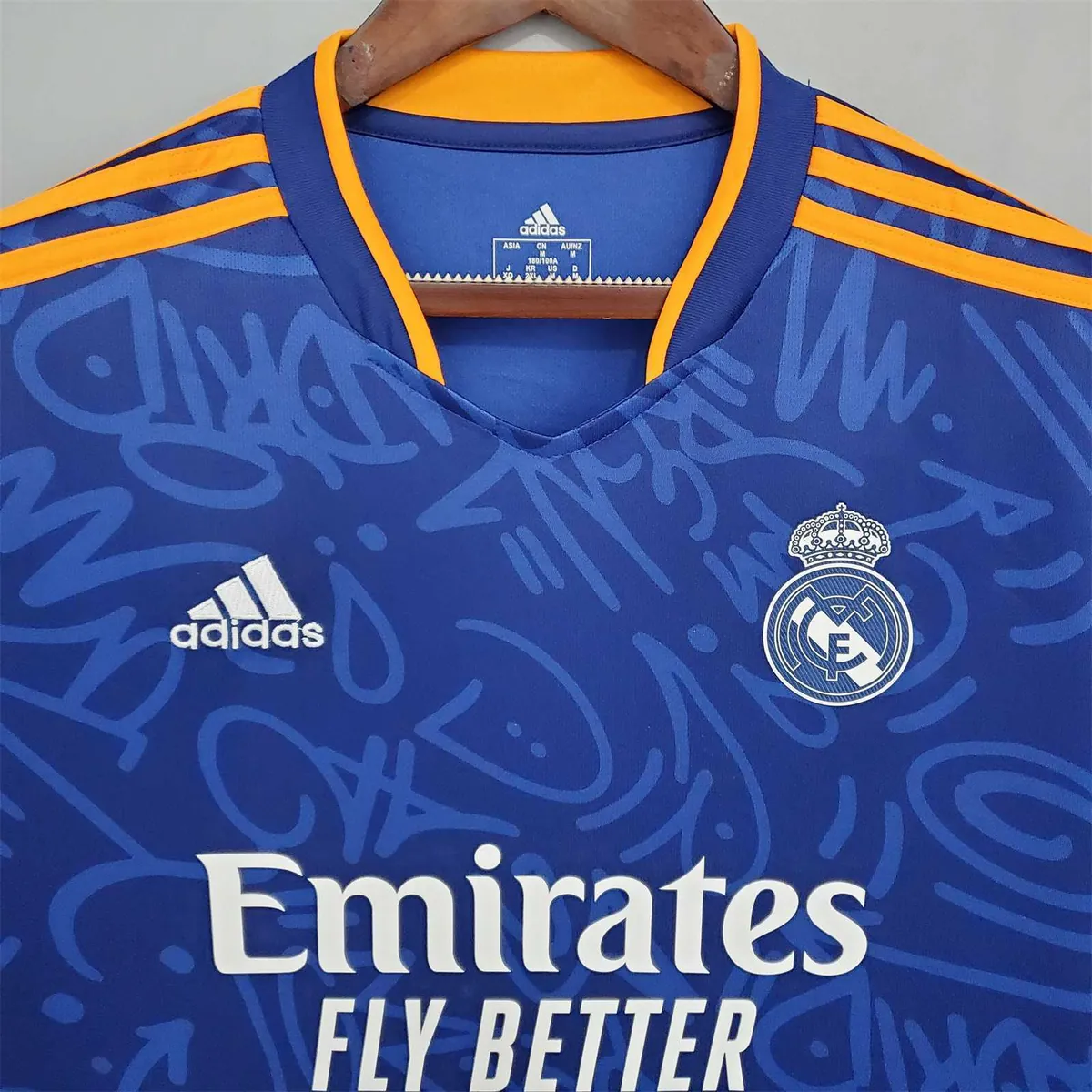 21-22 Real Madrid away 12