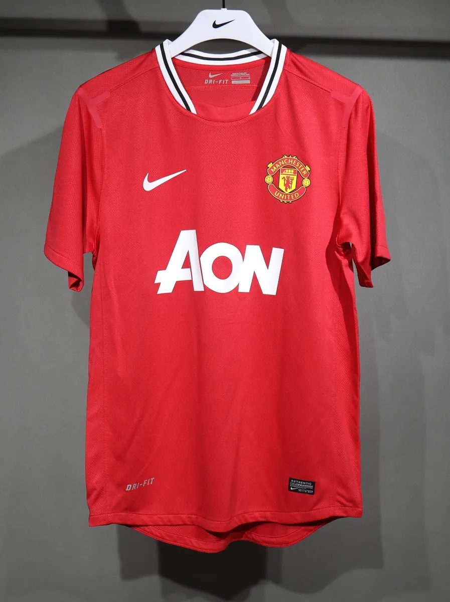 11-12 Manchester United Home Retro Kit Vintage Player Version Shirt Football AAAAJersey Yupoo 7