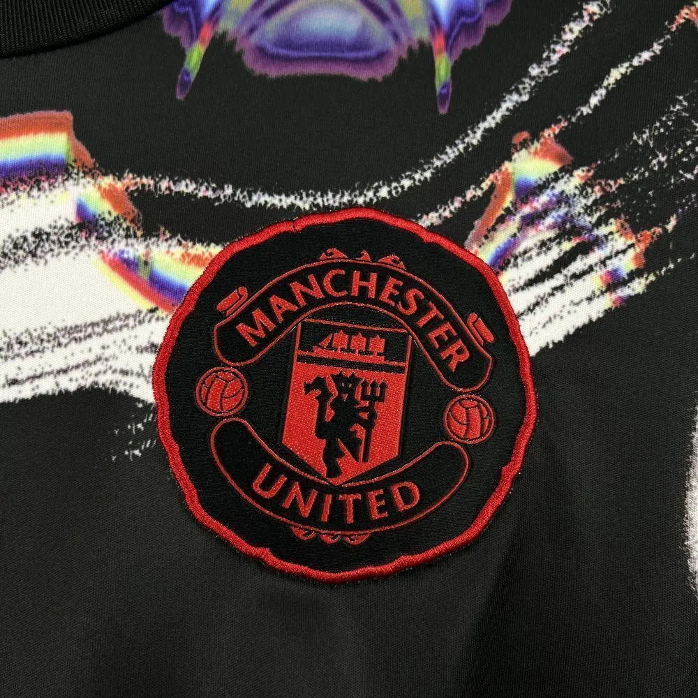 25-26 Manchester United Pre-Match T-Shirt Soccer AAAAJersey Supply Yupoo 5